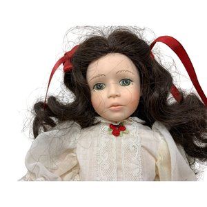 Scarlett Sweetheart - Vintage Robin woods Inc  This is my Country Doll - Brunett